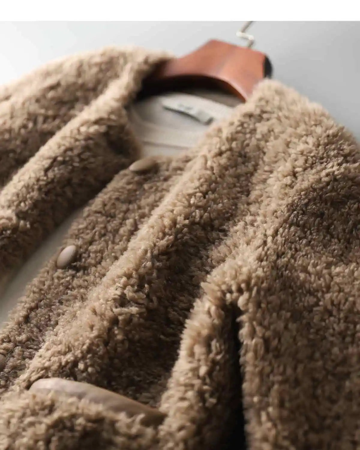 Women Autumn Winter New Outerwear Warm Particle Plush Short Jacket Fur Integrated Lamb Wool Trend Coats