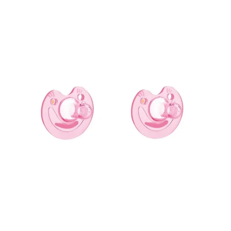 Newborn baby lulls to sleep with a breast milk like pacifier, with a soft silicone pacifier and round head to prevent eating