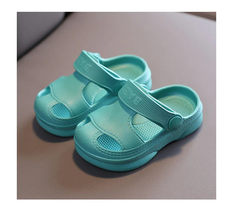 Children's Cave Shoes, Summer Boys, Baby Non-slip Soft Soled Beach Shoes, Girls' Baby Cartoon CHILDREN'S Slippers