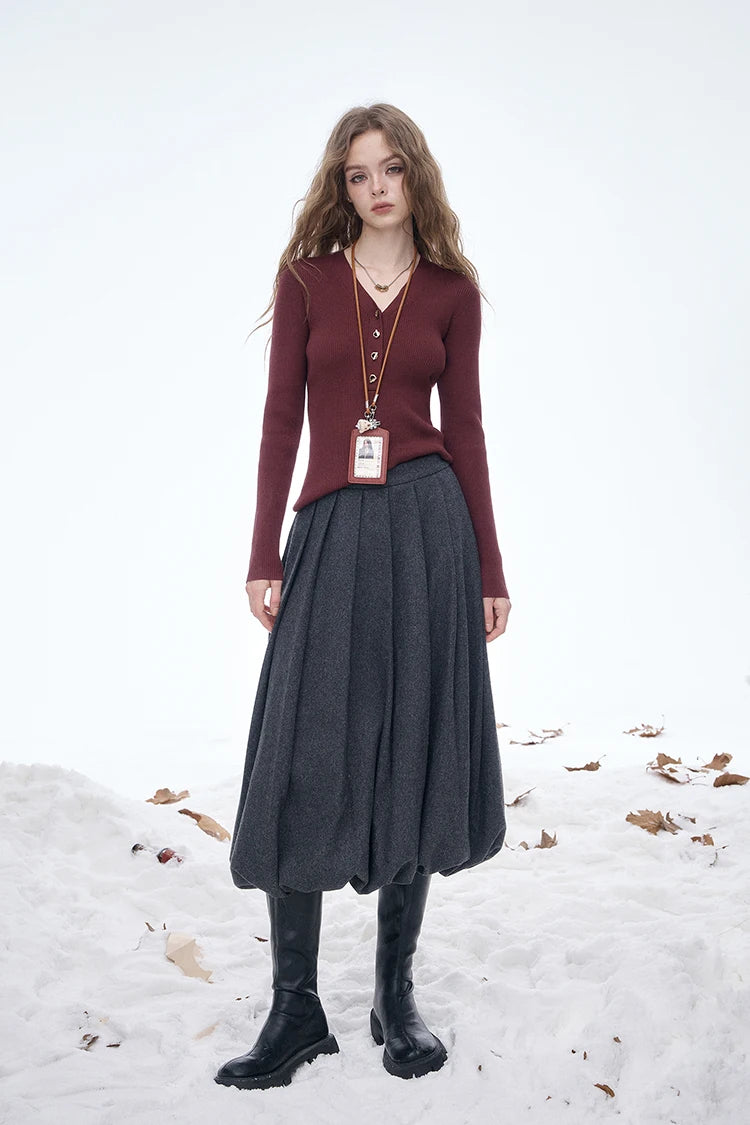 ELFSACK 2025 Dark Gray Pleated Skirt Women, Preppy Elegant Tiered Midi Skirt with Bubble Hem, Winter Mini/Maxi Half Skirt