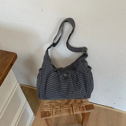 Korean Nylon Shoulder Bag Fashion Simple Plaid Zipper Tote Bag Drawstring Pleated Cloud Bag New Commuter Crossbody Shoulder Bag