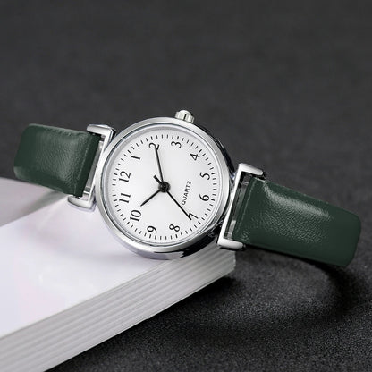 Fashion Small Dial Women Watches Simple Leather Band Analog Quartz Wristwatch for Ladies Clock Reloj Mujer（Without Box）