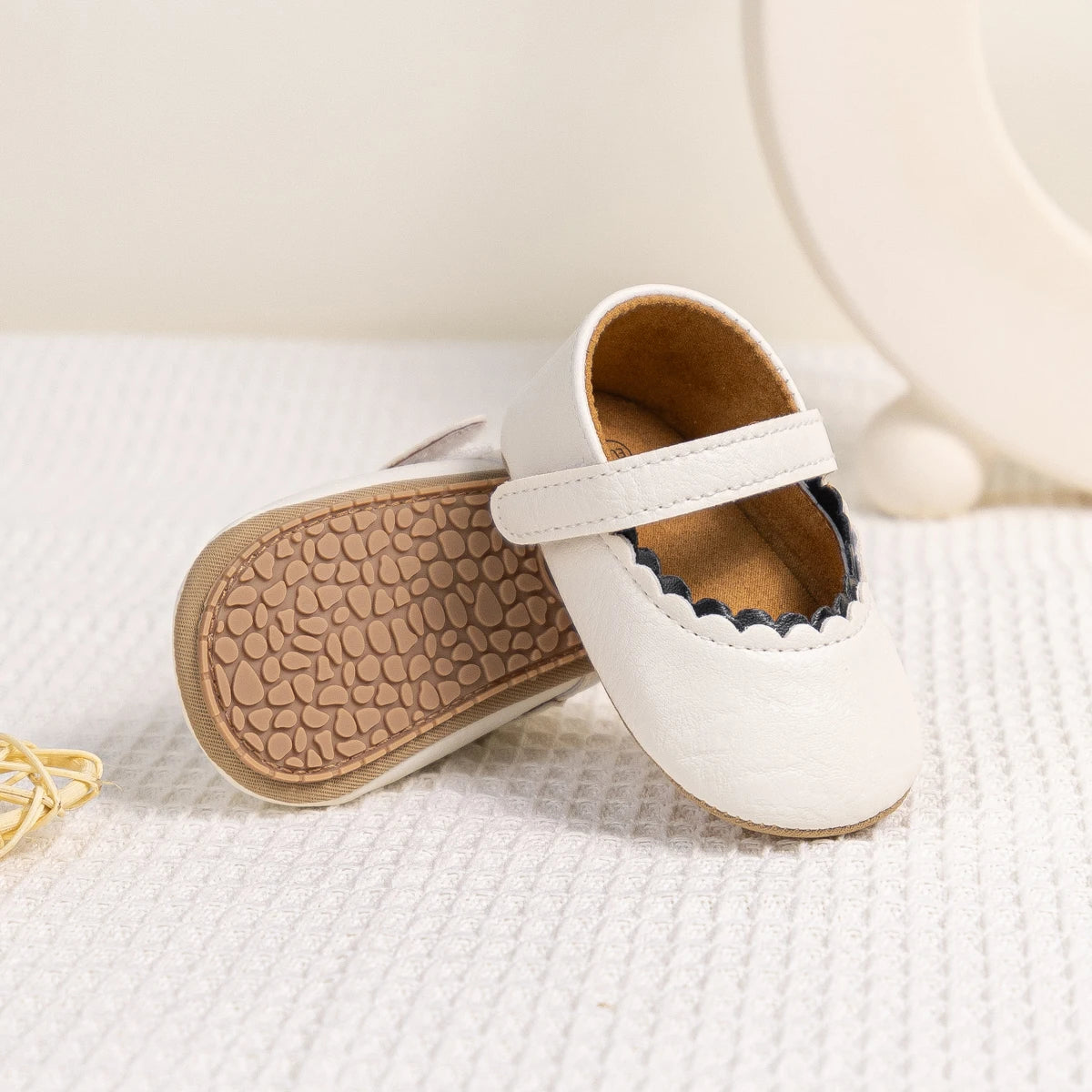 Meckior Baby Boys Girls Shoes Infant Leather Rubber Sole Anti-slip Toddler First Walkers Crib Shoes Newborn Girl Princess