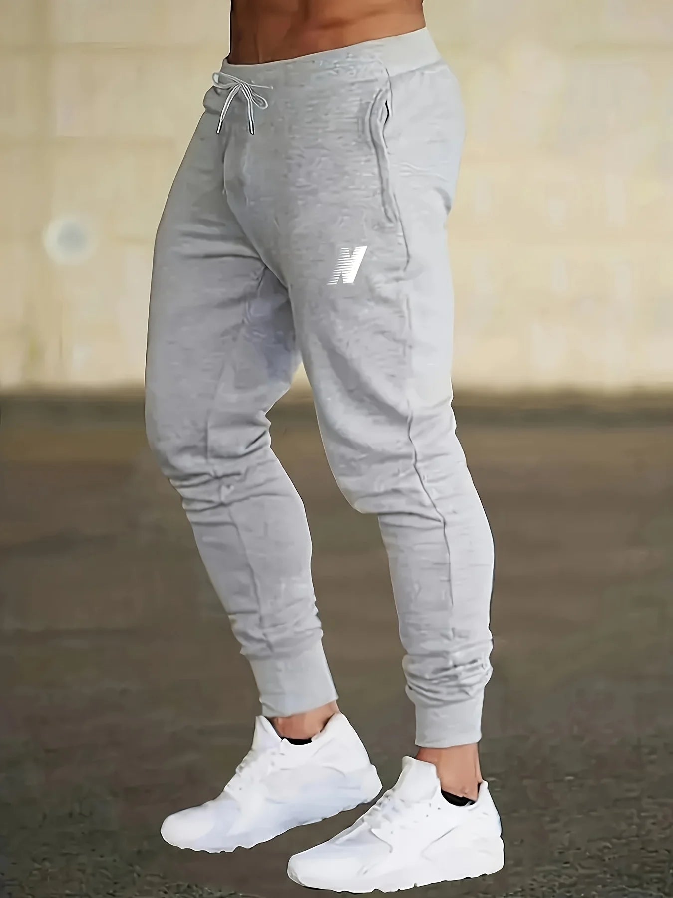 26Men's Casual Fitness Joggers Elastic Waist Lightweight Knit Fabric Comfortable Stretch Design Running Training Sports Pants