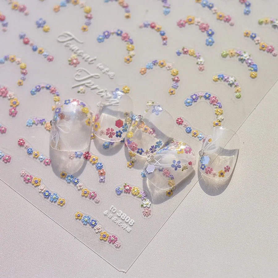 Wild Daisy Crystal Diamond Nail Sticker 5D Adhesive Flower Trendy Nail Art Stickers DIY Nail Art Decorations 3D Manicure Decals