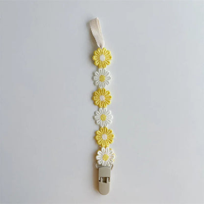 Little Daisy Pacifier Clips Baby Pacifier Anti-drop Chain Toddler Dummy Clip Nipple Holder Baby Shower Gift Baby Accessories