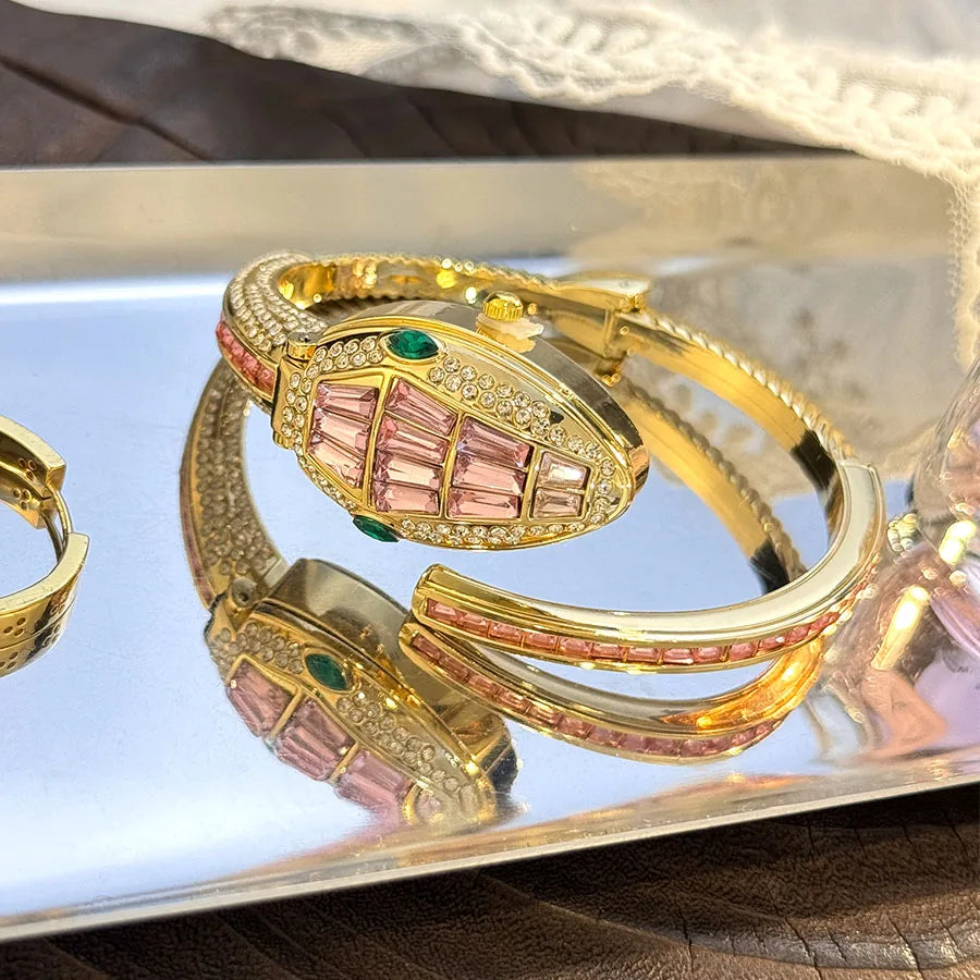 LuxuryDiamondEmbedded Fashionable Snake-Shape Bracelet Watch for Women Elegant Open Handbag Stylish European And American Design