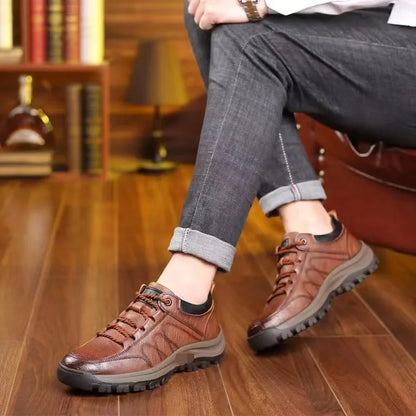 Men's Outdoor Sports Casual Climbing Shoes Winter Fleece Low Help Cotton Shoes Anti-slip Dad Shoes Large Size Men's Shoes