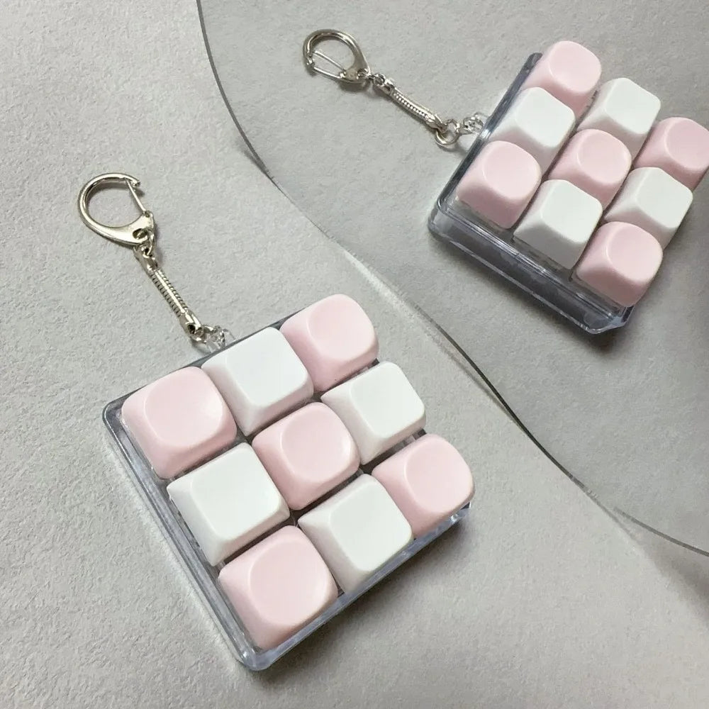 Keys Button Keycap Fidget Keychain Finger Keyboard Caps Toy Decompression Keychain Stress Relief Gadget Pass The Time for Adult