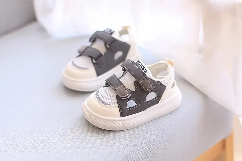 Kids Sports Sandals Summer New Boy' Hollow Board Shoes 1-4Year Old Tide Comfortable Sandals for Boy Baby Casual Shoes Kids Shoes