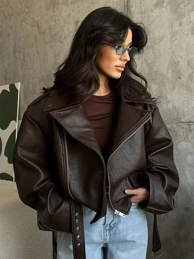 Retro Brown Lace Up Lapel Leather Jacket Women Fashion Zipper Pocket Full Sleeve Short Coat 2025 New Autumn High Street Outwears