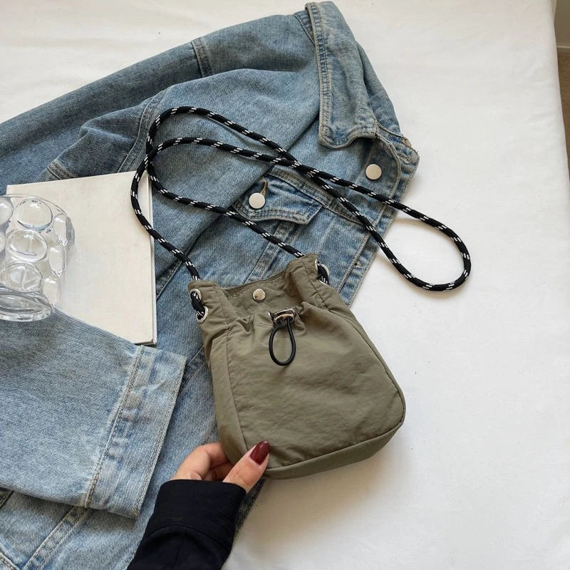 Nylon Crossbody Bag Soft Mini Phone Wallet Multifunctional Square Shoulder Bag Crossbody Purse Canvas Purse Messenger Bag