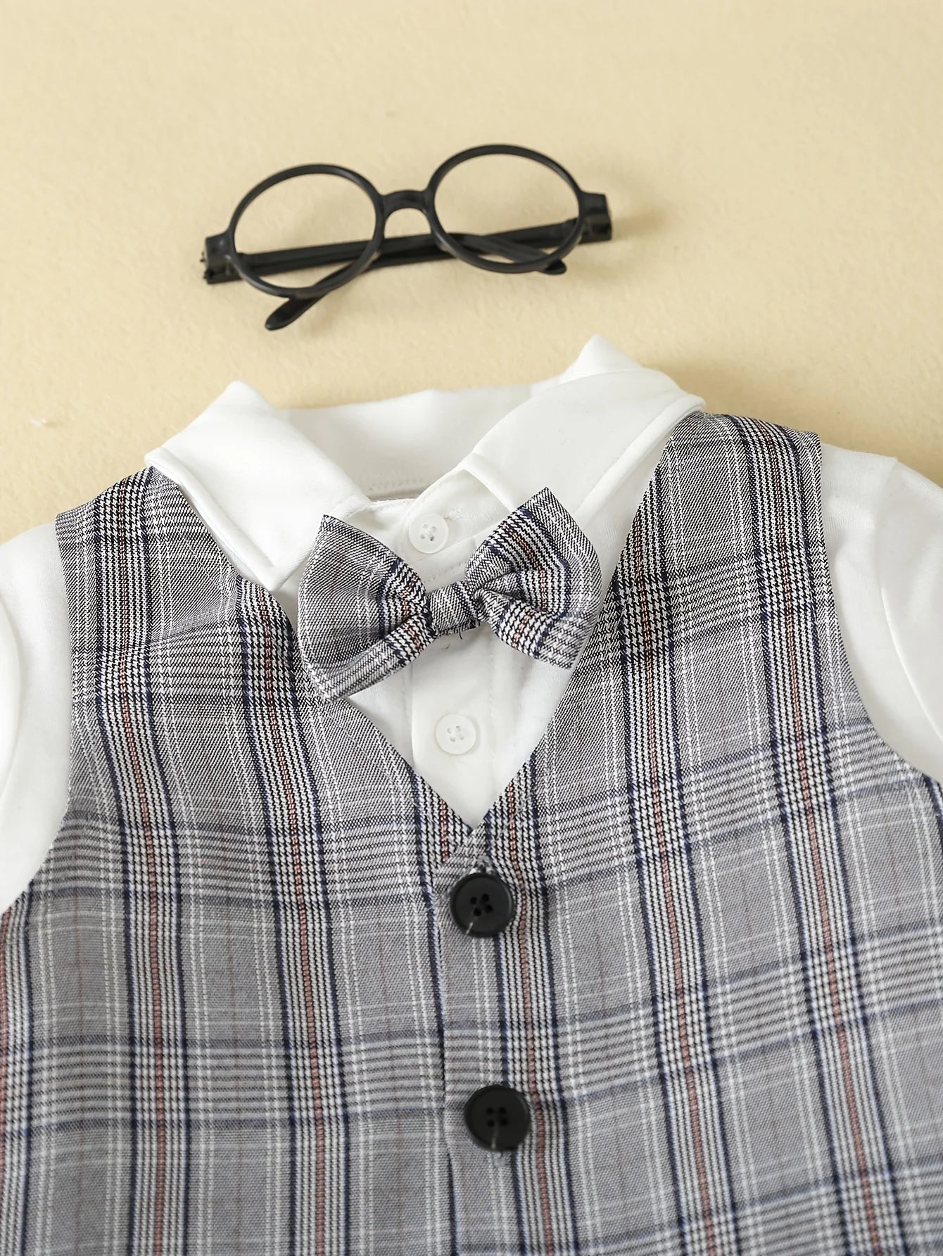 Boys and gentlemen's clothing, plaid four piece shirt+vest+pants+hat