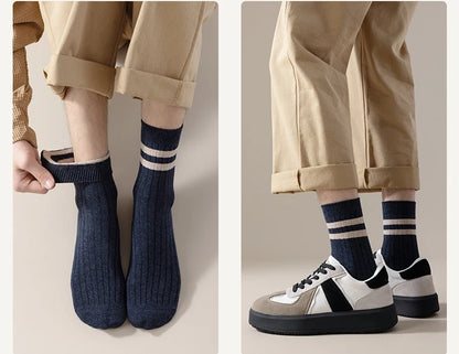 Autumn Winter Mens Mid Tube Socks Simple Casual Black White Striped Breathable High Quality Round Neck Socks