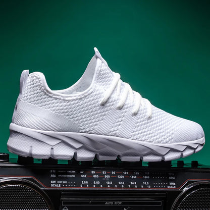 Men Sneakers Breathable light Running Shoes Four Seasons plus size Classic Casual Sports Shoes Platform Sneaker walking shoes