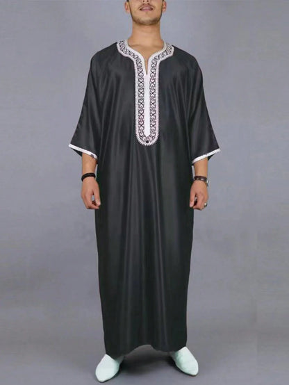 White Muslim Short Sleeve Embroidery Kaftan 2025 New Islamic Garment Elegant Female Summer Clothing