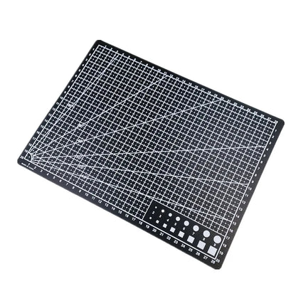 Durable A3 / A4 / A5 Multifunctional Cutting Mat Diy Handicraft Art Engraving Board Paper Carving Pad High Elasticity Toughness
