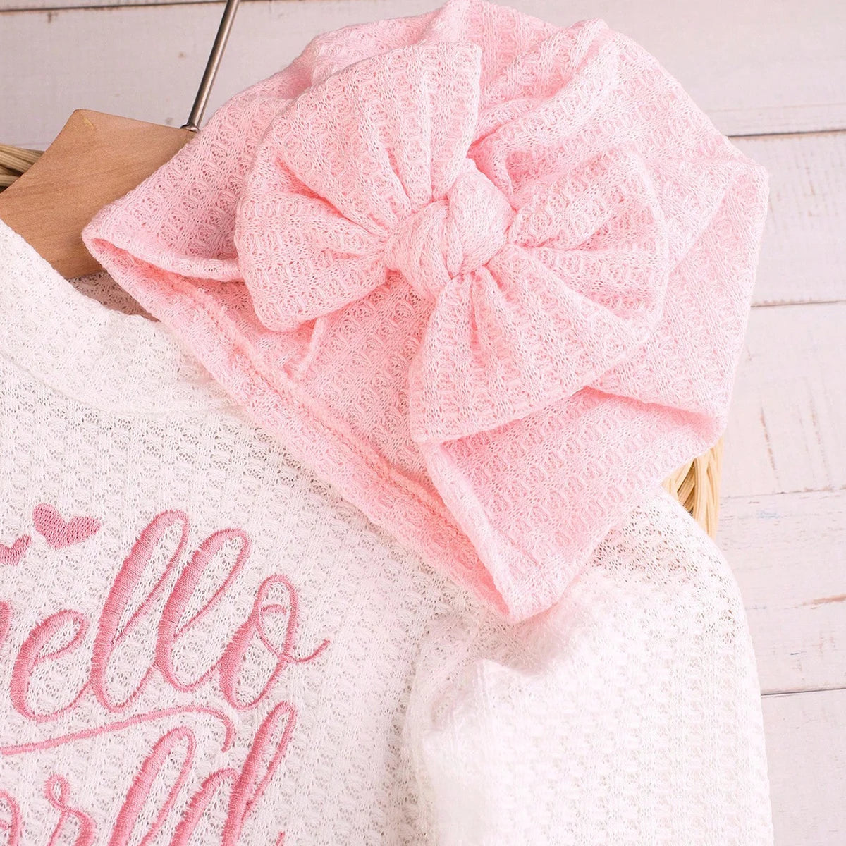 "Hello" Embroidery Newborn Photography Props Infant Romper Jumpsuit with Bow Hat Baby Coming Home Outfit Baby Photo Gift-HD