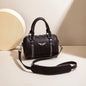 Famous design zipper women's crossbody bag, fashionable women's chain shoulder bag, modern trendy style handbag
