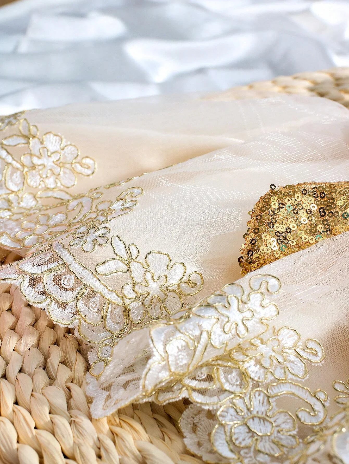2pcs Newborn Photography Clothing Set Baby Girls' Princess Embroidered Mesh Dress Bowknot Lace Princess Skirt For Photo Shoot