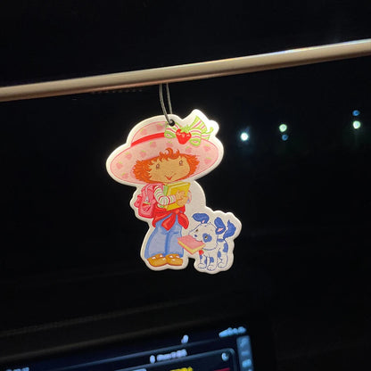 Strawberry Girl Goes to School with Her Puppy Hilton (Hotel Scent) Car Fragrance Tablets, Wardrobe Air Freshener, Perfume, Rearview Mirror Decoration, Car Interior Hanging Ornament, Natural Scent Air Purifier, Anime Cartoon T