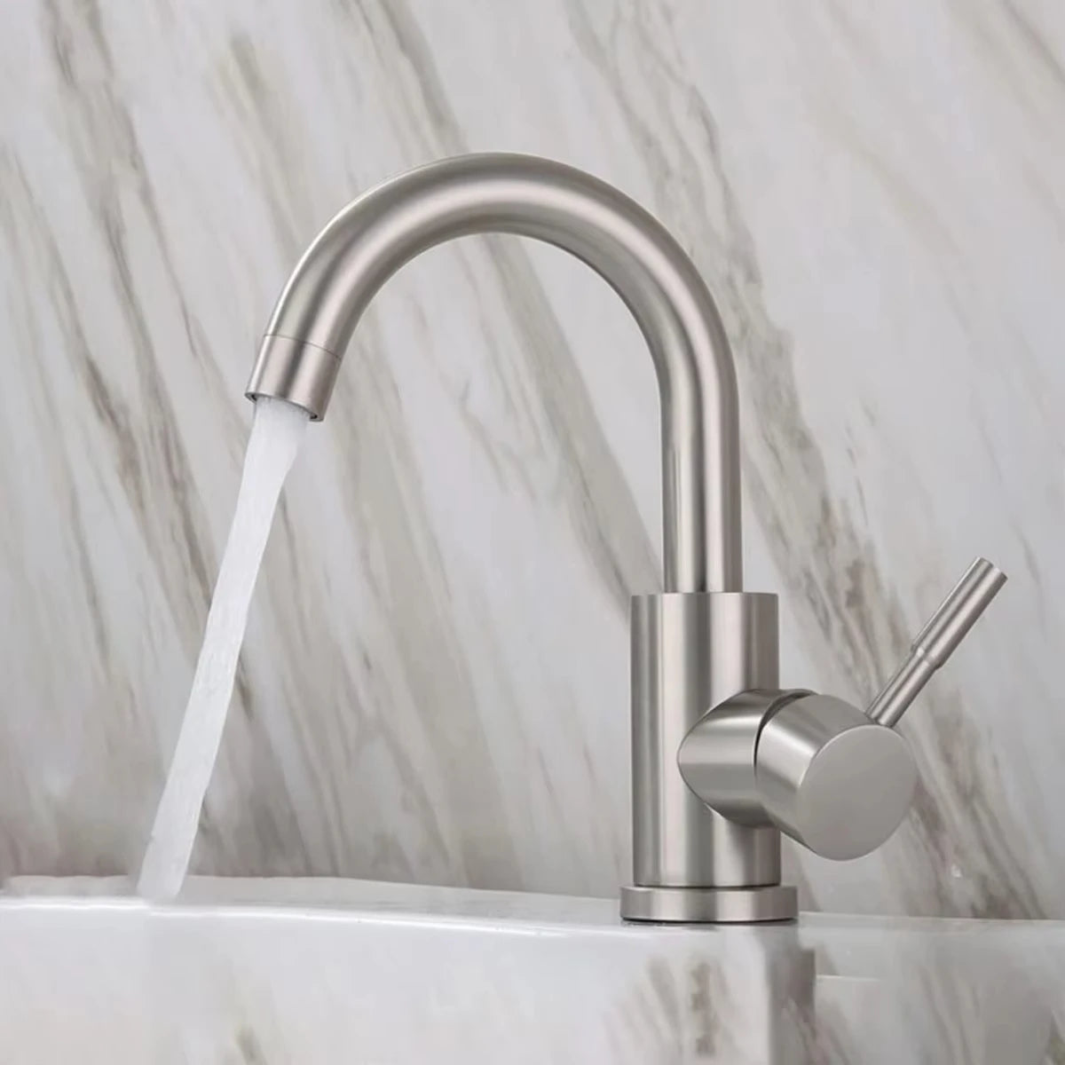 Black Nickel Bathroom Basin Faucet 304 Stainless Steel Hot Cold Wash Mixer Crane Tap 360 Rotation Sink Faucets Single Handle