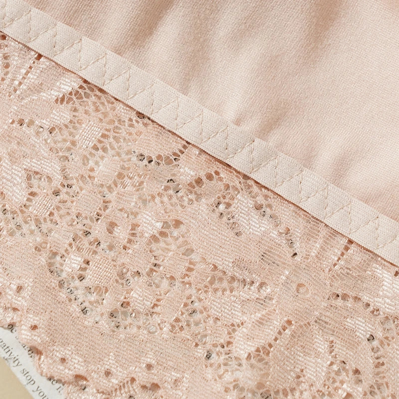 Lace Flower Suspender Top for Women Sexy Hollow Skin-friendly Solid Color Removable Pad Wireless Bra