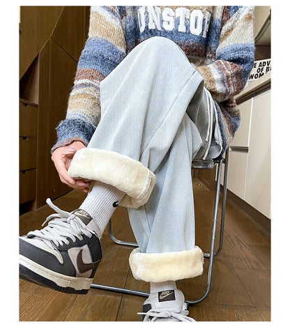 Men's Thicke Fleece Straight Jeans Winter Velvet Thermal Nostalgia Washing Denim Pants Streetwear Elastic Waist Loose Trousers