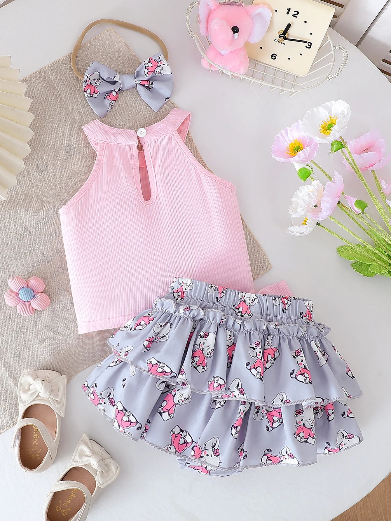 2025 New Summer Short-sleeved Embroidered Net Fresh Princess Dress with Bow, Casual and Versatile for Babies