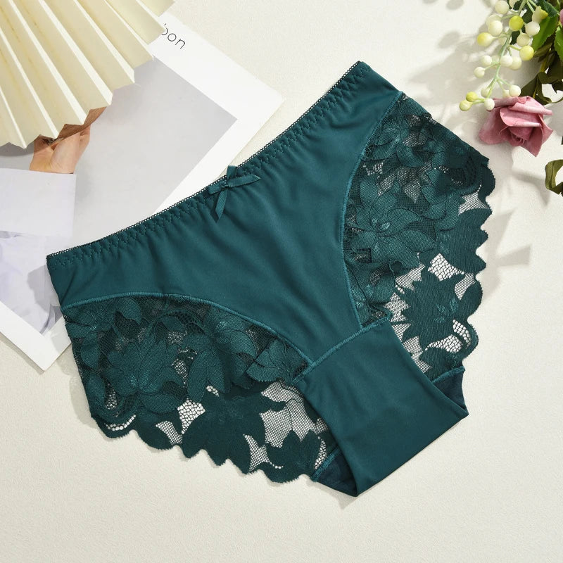 S-XXL Women Lace Panties Patchwork Seamless Underwear Sexy Luxury Hollow Out Solid Briefs Girls' Mid Rise Breathable Lingerie