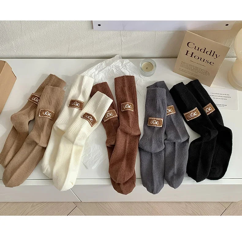 1/3Pairs Winter Thick Warm Padded Socks Solid Color Mid Calf Socks Women’s Casual Embroidered Logo Pile Socks Cold Weather Wear