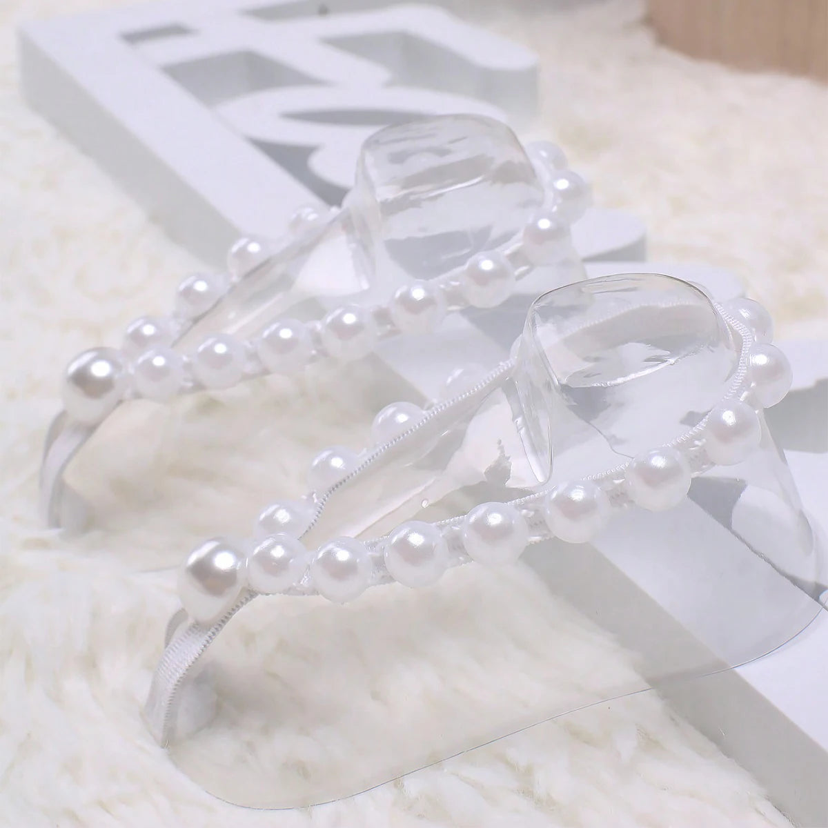 Ylsteed Newborn Girl Pearl Barefoot Sandals Infant Photography Accessories Baby Girl's Photography Props Foot Shoes