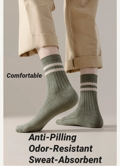Autumn Winter Mens Mid Tube Socks Simple Casual Black White Striped Breathable High Quality Round Neck Socks