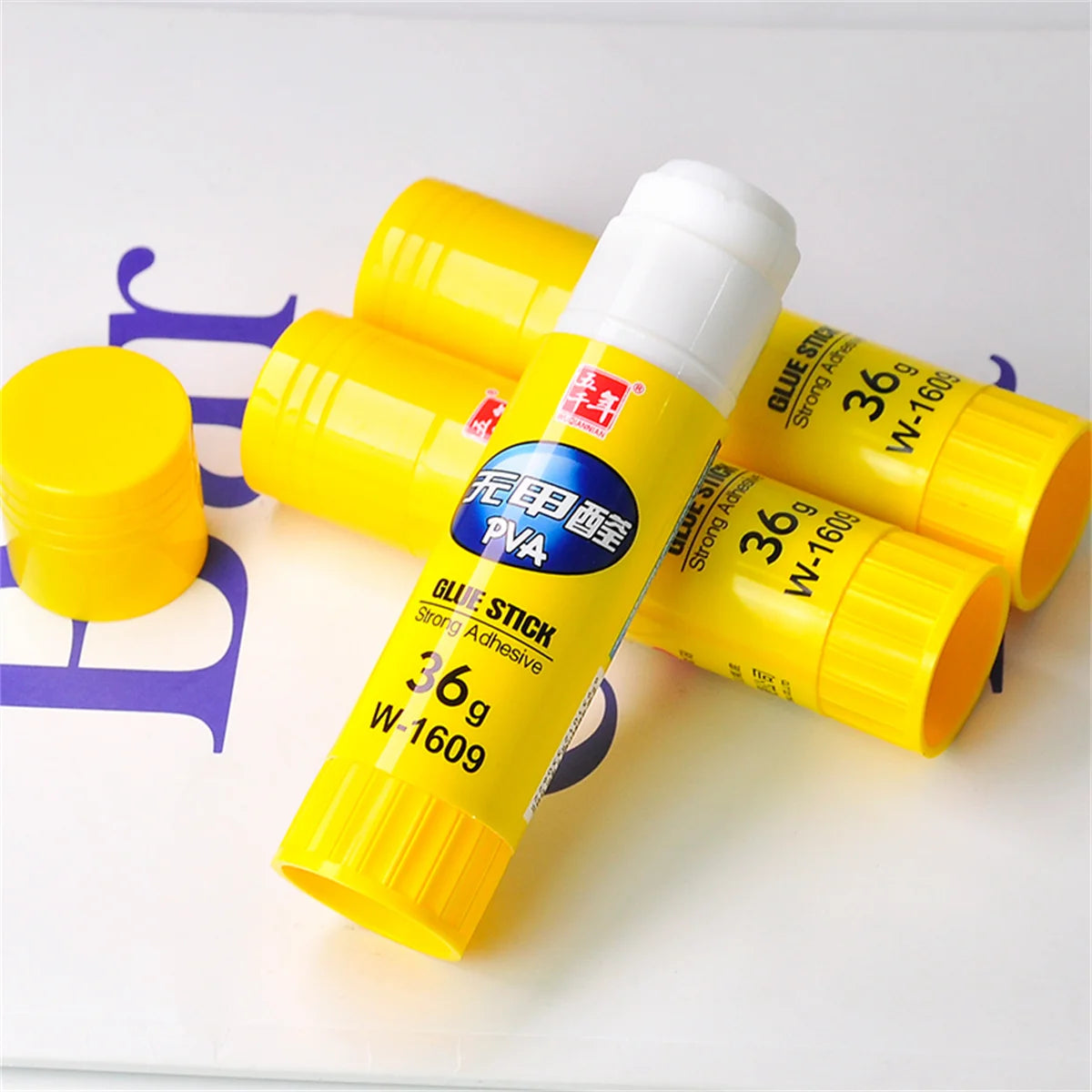 WQN-1/2/5pcs Solid Adhesive Stick High Viscosity School Office Stationery Art Photos Adhesive Stick Return To School Season