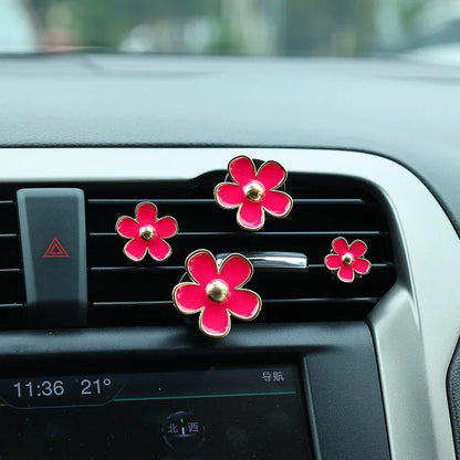 Little Daisy Car Air Vent Perfume Clip Cute Cars Aroma Diffuser Pendant Creative Girly Auto Interior Decoration