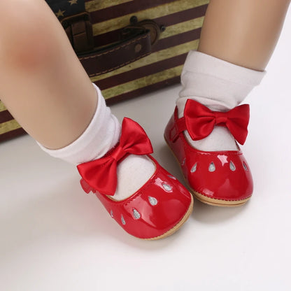 New Fashion Newborn Red Baby Shoes Non-slip Cloth Bottom Shoes For Girls Elegant And Noble Leisure Baby First Walking Shoes