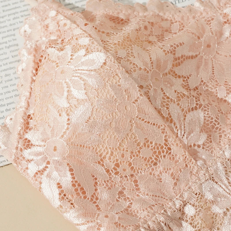 Lace Flower Suspender Top for Women Sexy Hollow Skin-friendly Solid Color Removable Pad Wireless Bra