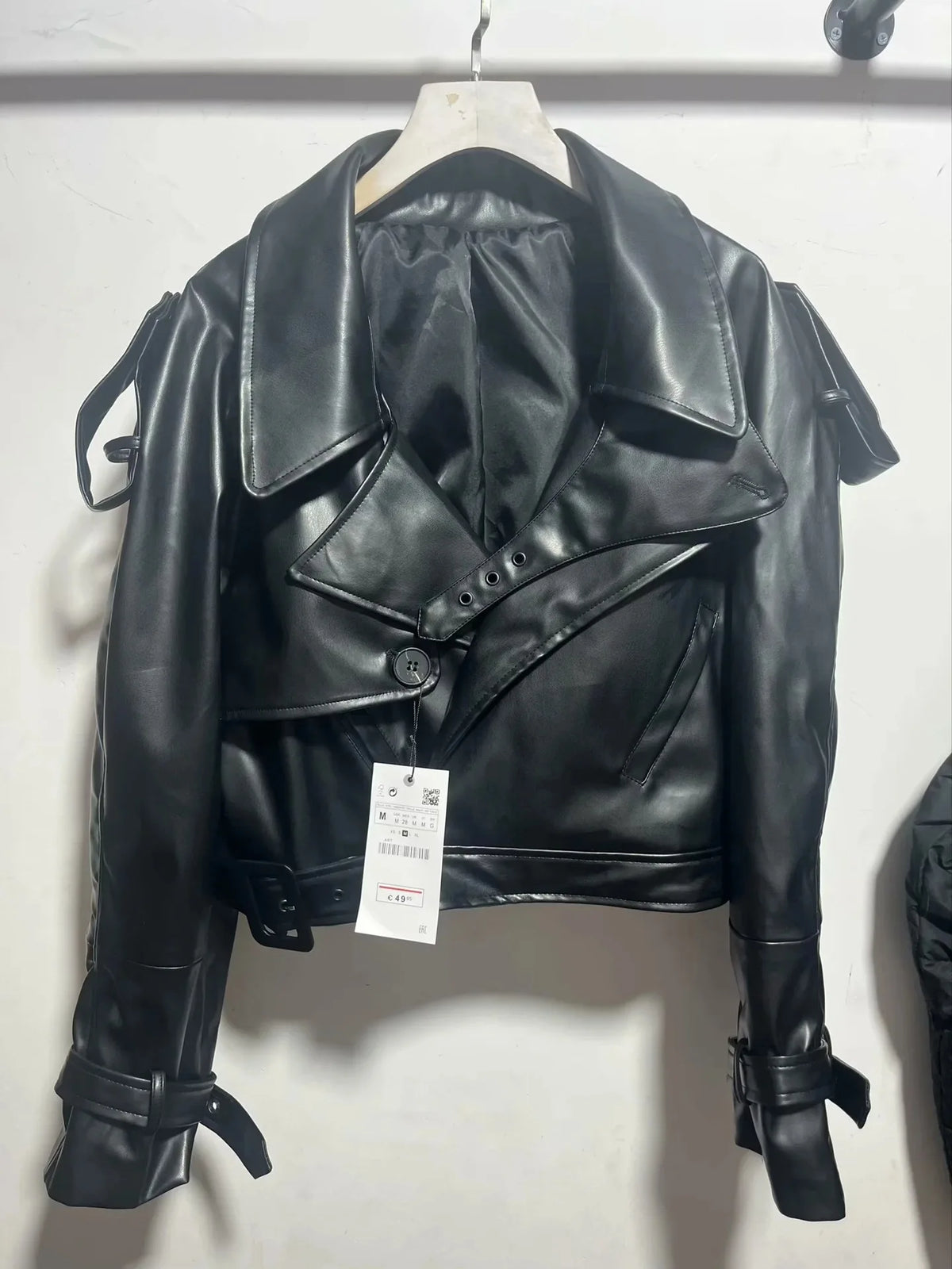 Vintage Lapel Leather Biker Jacket Women Bomber Jacket Short Coat Streetwear Zip Long Sleeve Windproof Outerwear Black Wine Red