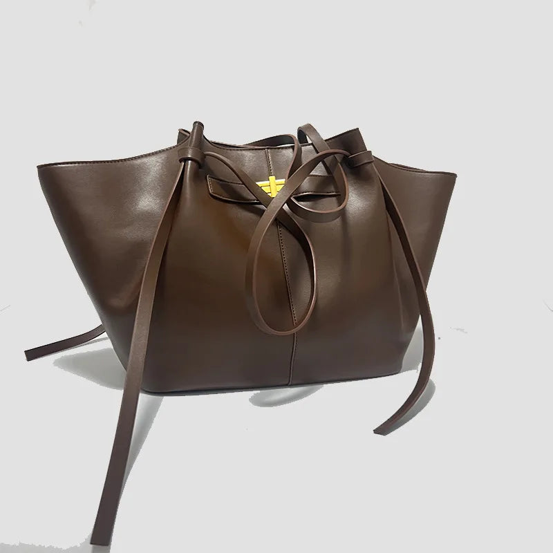 Fashion Large Capacity Trapeze Women Shoulder Bags Designer Metal Lock Handbags High-Quality Pu Leather Big Tote Commute Bag