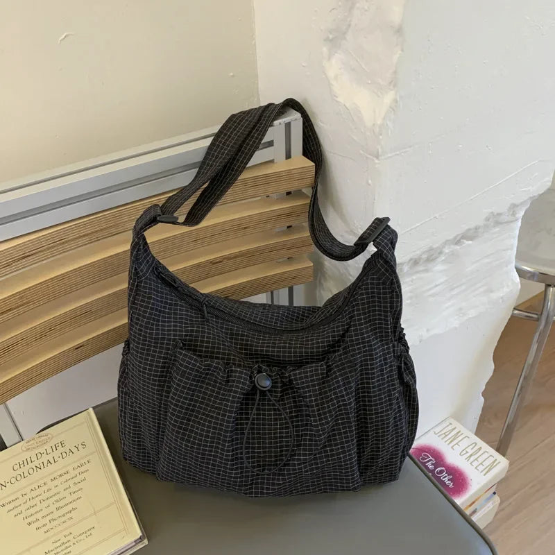 Korean Nylon Shoulder Bag Fashion Simple Plaid Zipper Tote Bag Drawstring Pleated Cloud Bag New Commuter Crossbody Shoulder Bag