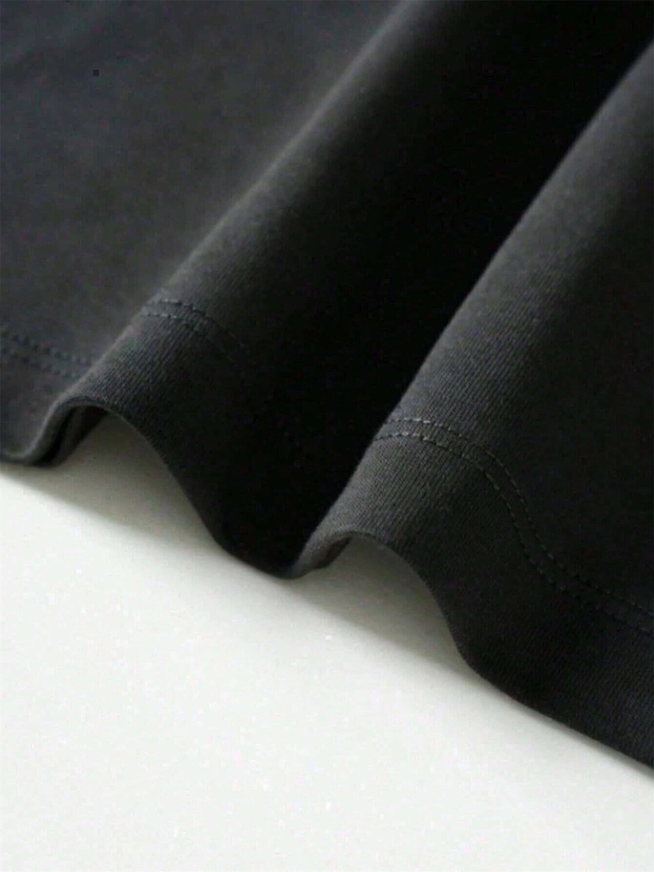 Casual Black T-Shirt Featuring German Phrase 'ICH BIN IMMER ARTIG' for Everyday Fashion