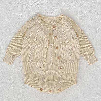 2025 New Autumn Toddler Baby Girl Clothes Set 0-3Yrs Infant Baby Girls Clothing Suit Long Sleeved Cardigan Sweater+PP Shorts