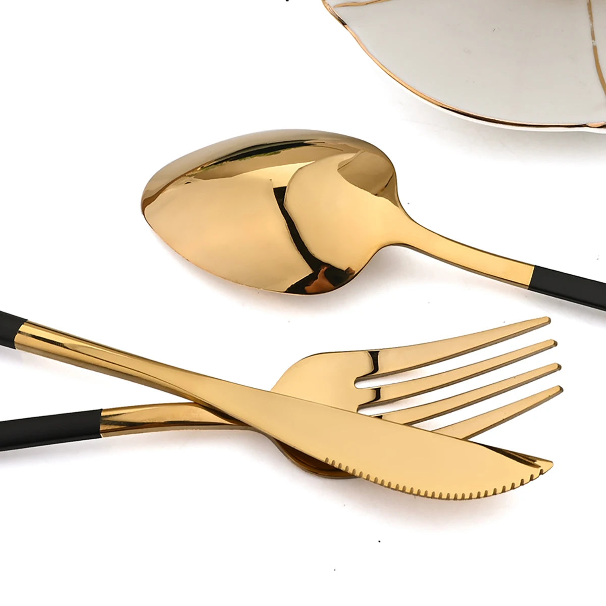 24pcs Christmas Dinnerware Set Stainless Steel Cutlery Set Gold Western Tableware Fork Knife Spoon Flatware Set Silverware Set