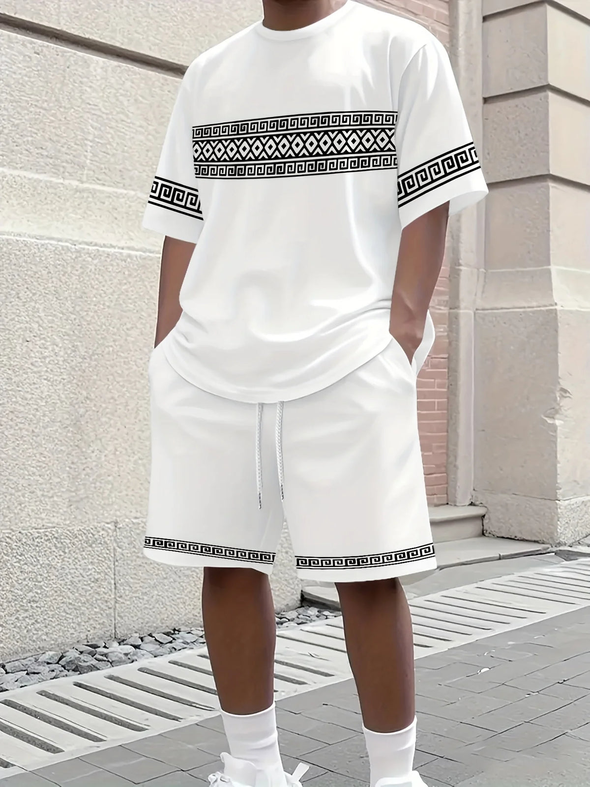 Summer Gradient Color Athletic T-Shirt and Shorts Set Stylish Men's Quick-Dry Athletic Short-Sleeve Top with Drawstring Shorts