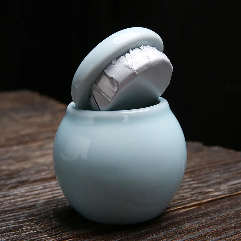 C18 Mini Ceramic Memorial Pet Urn Portable Airtight Container for Dog Cat Ashes Pet Hair Tiny Keepsake Storage Memorials Gifts
