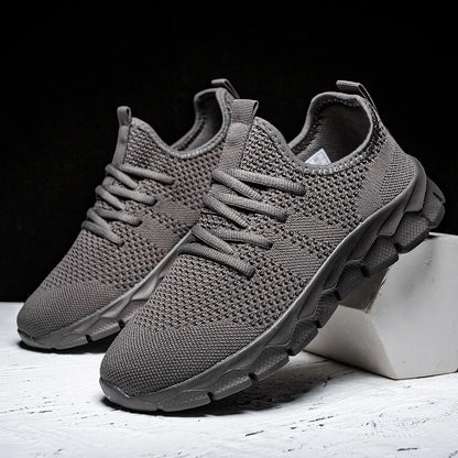 Men Sneakers Breathable light Running Shoes Four Seasons plus size Classic Casual Sports Shoes Platform Sneaker walking shoes