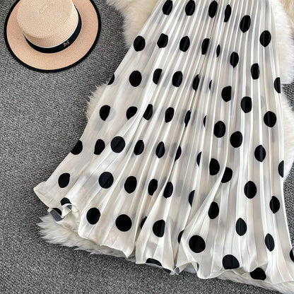 2026 Pleated Skirt Elastic Waist Polka Dot Fashion Printed Slim Pleated Skirt Women's Summer New Beach Vacation Mid-length Skirt