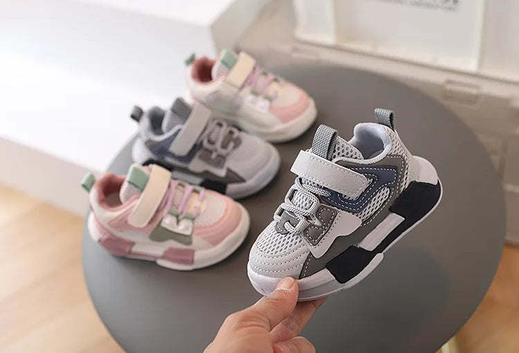 Sports Shoes Spring Flats for Boys Girls Soft Bottom Breathable Sneakers 1-6 Years Kids Outdoor Casual Shoes