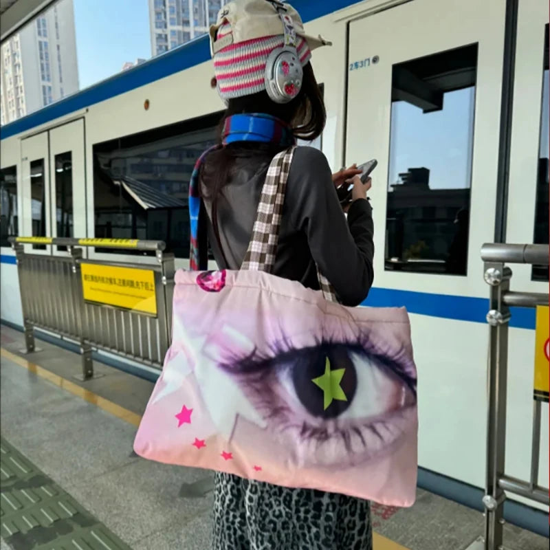 Brand Portrait Print Tote Bag Large Capacity Top-handle Shopper Bag Fashion Pvc Kraft Paper Shoulderbag Waterproof Pouch Storage