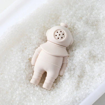 Baby Bath Toys Animal Silicone Cartoon Astronauts Play With Water Toys No BPA Swim Bathroom Baby Silicone Sprinkler Bathtub Toy